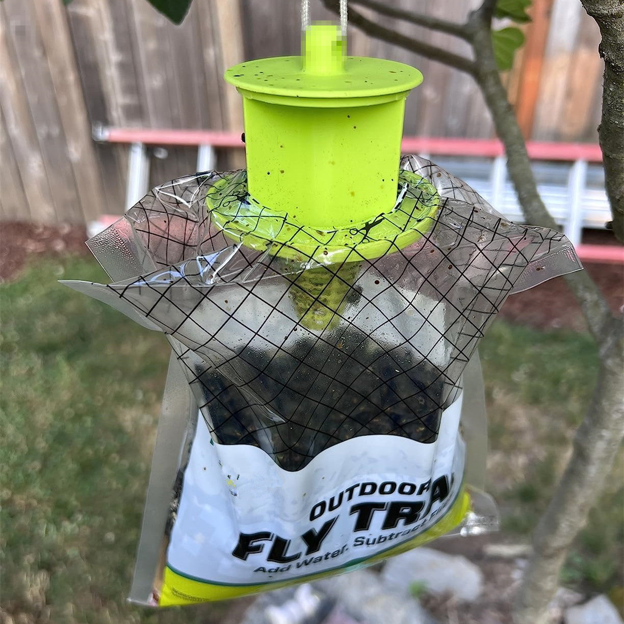 🔥Last Day: 49% OFF🔥The Fly Hunter - Giant Hanging Bag Trap - Effortless Fly Control