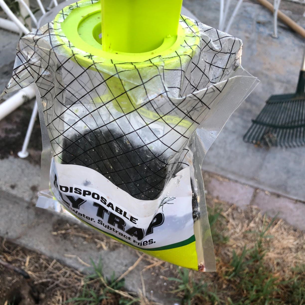 🔥Last Day: 49% OFF🔥The Fly Hunter - Giant Hanging Bag Trap - Effortless Fly Control